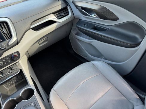 Used 2020 GMC Terrain SLT w/ Preferred Package image 15