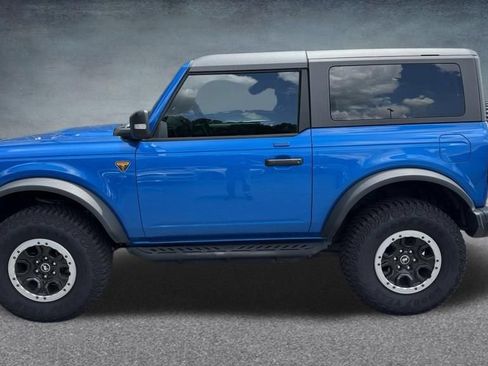 Used 2023 Ford Bronco Badlands AWD/4WD image 16