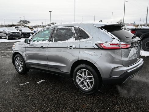 Certified 2024 Ford Edge SEL w/ Convenience Package image 7