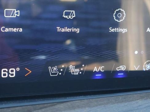 New 2026 Chevrolet Tahoe High Country w/ Sun And Tow Package image 30