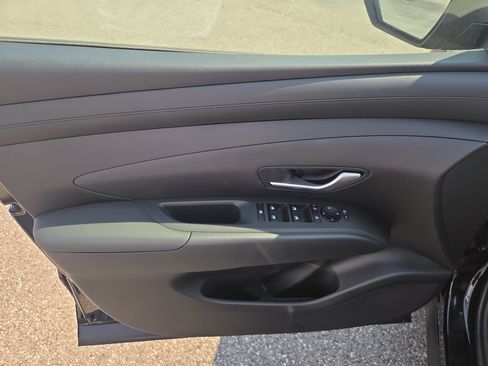 New 2026 Hyundai Santa Cruz SE image 5