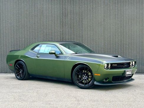 Used 2022 Dodge Challenger R/T w/ T/A Package RWD image 10