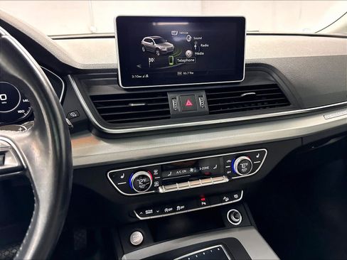 Used 2018 Audi Q5 2.0T Premium Plus w/ Premium Plus Package AWD/4WD image 9