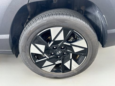 Used 2024 Hyundai Kona SEL AWD/4WD image 11