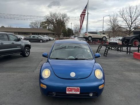 Used 2004 Volkswagen Beetle GLS image 2