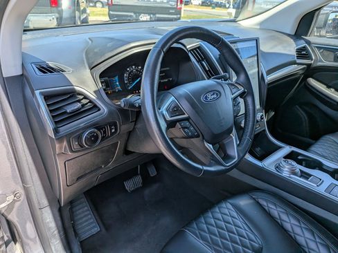 Used 2024 Ford Edge Titanium AWD/4WD image 17