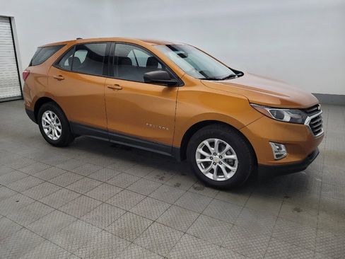 Used 2018 Chevrolet Equinox LS image 11