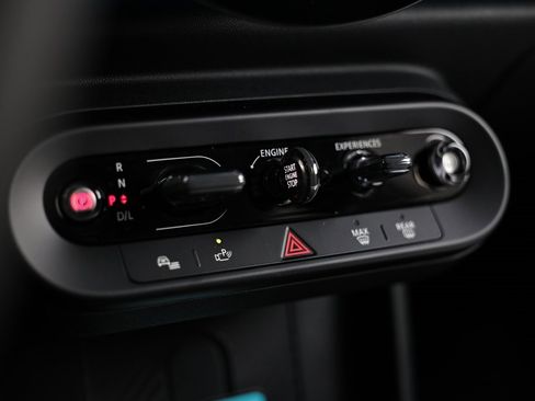 New 2026 MINI Cooper S image 39