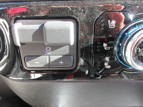 New 2026 GMC Sierra 1500 SLT w/ SLT Premium Plus Package image 20