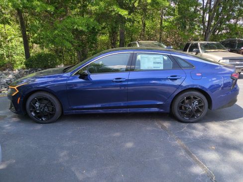 New 2026 Kia K5 GT-Line w/ GT-Line Premium Package FWD image 4