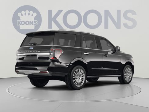 Used 2023 Ford Expedition Platinum AWD/4WD image 4