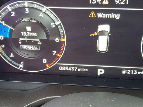 Used 2022 Mitsubishi Outlander SEL AWD/4WD image 16