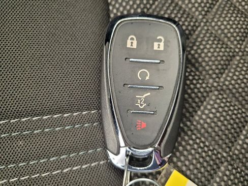 Used 2021 Chevrolet Blazer LT image 32