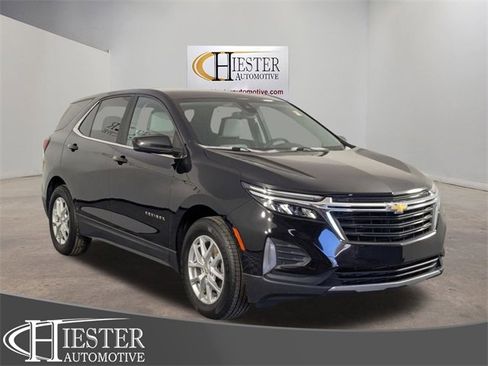 Used 2023 Chevrolet Equinox LT w/ Driver Convenience Package image 1