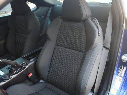 Certified 2023 Toyota GR86 w/ ALL Weather Mat Package (TMS) RWD image 17