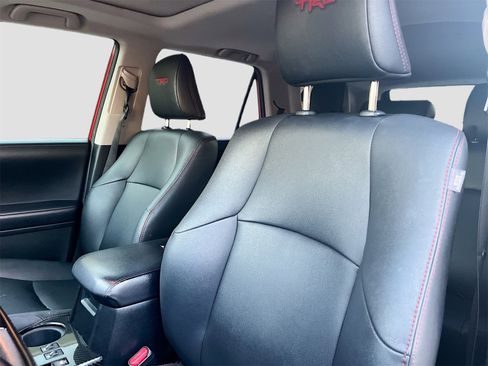 Used 2019 Toyota 4Runner TRD Off-Road Premium image 20