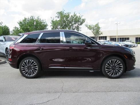Used 2021 Lincoln Corsair Reserve w/ Equipment Group 201A AWD/4WD image 2