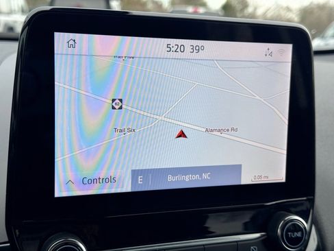 Used 2020 Ford EcoSport Titanium image 11