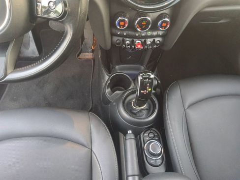 Used 2023 MINI Cooper 4-Door Hardtop FWD image 14