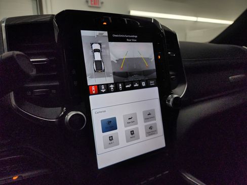 Used 2024 RAM 3500 Laramie w/ Night Edition image 16