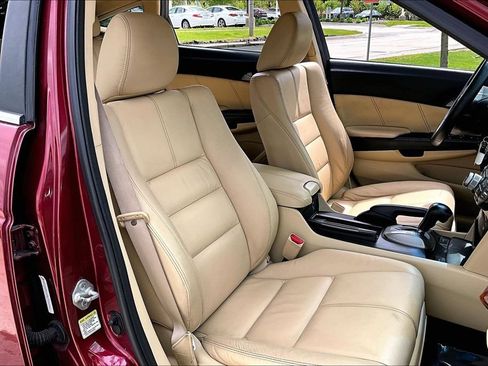 Used 2010 Honda Crosstour EX-L image 26