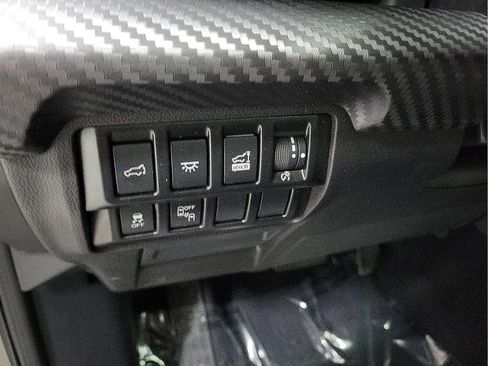 Used 2022 Subaru Ascent Onyx Edition image 14