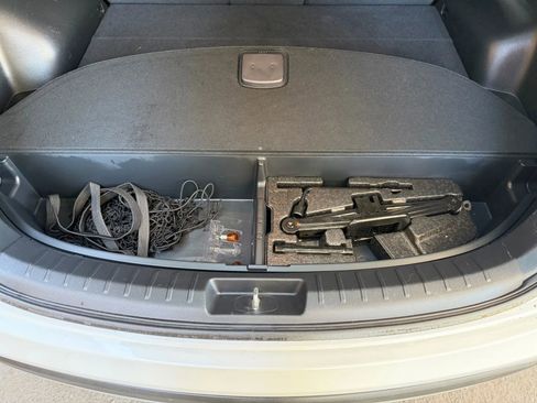 Used 2016 Hyundai Santa Fe Sport image 23