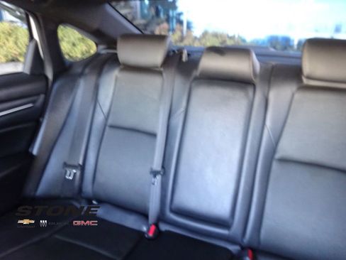 Used 2019 Honda Accord Sport image 14