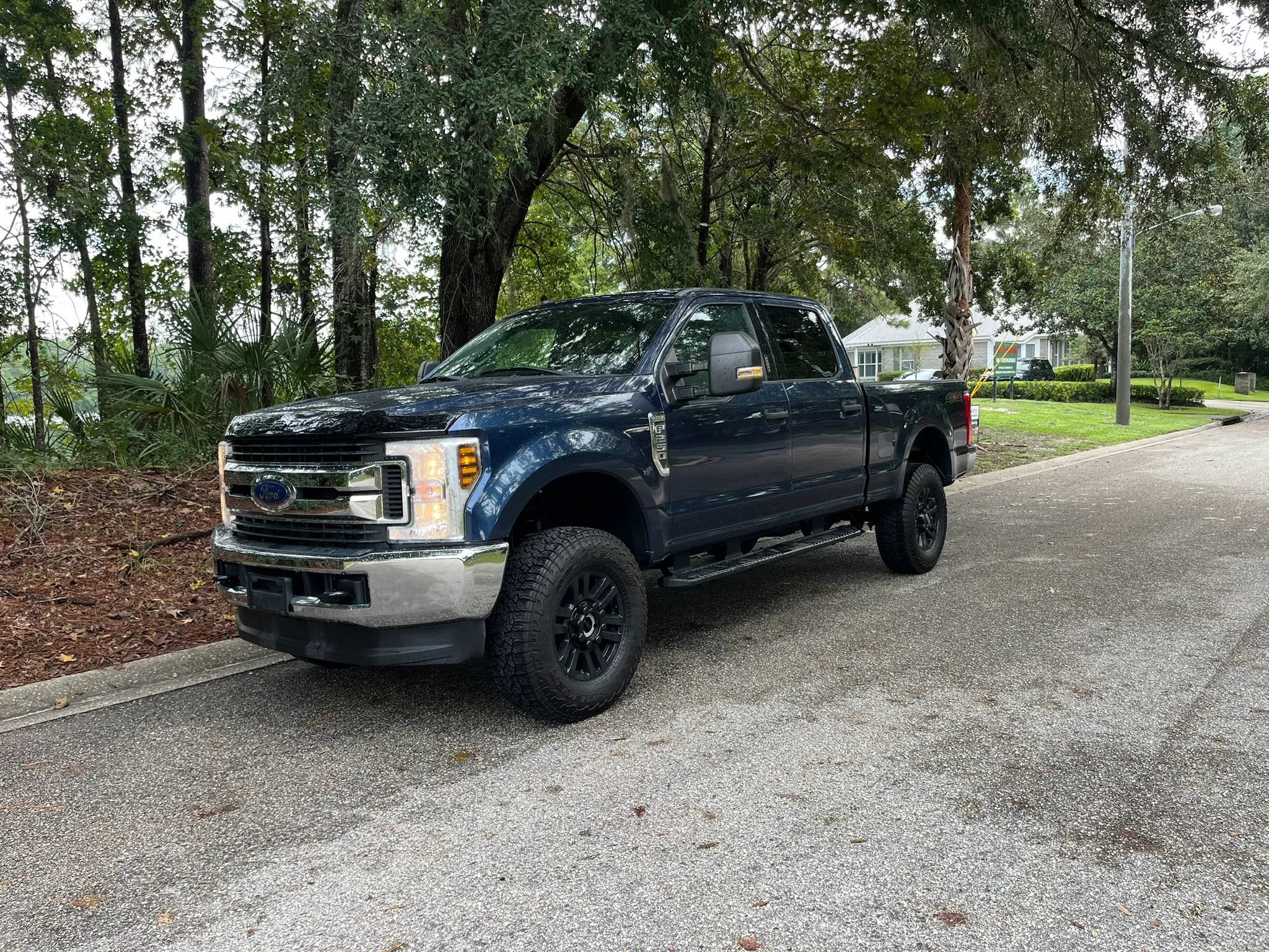 Used 2019 Ford F250 XLT AWD/4WD image 8