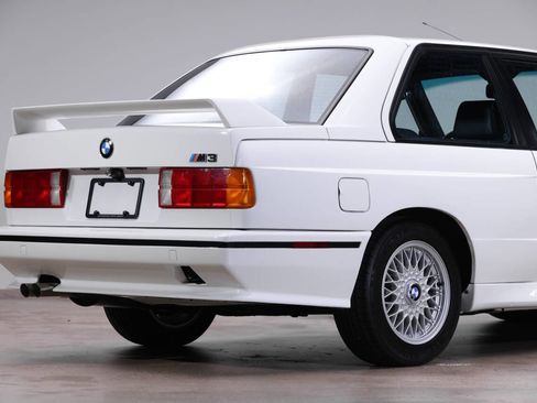 Used 1988 BMW M3 Coupe image 21