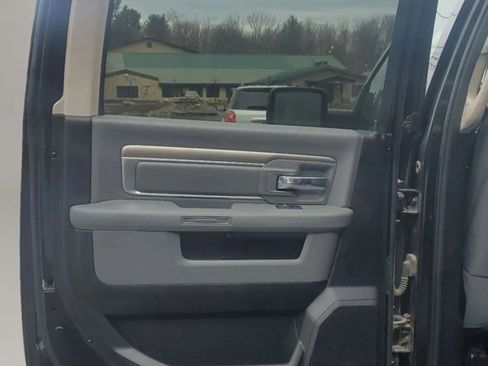 Used 2017 RAM 1500 Big Horn AWD/4WD image 11