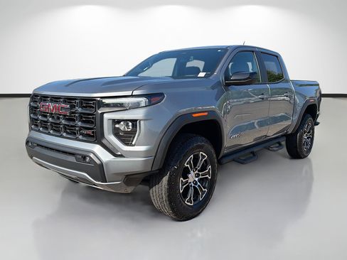 Used 2024 GMC Canyon AT4 w/ AT4 Premium Package AWD/4WD image 7