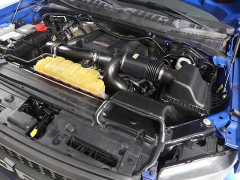 Used 2017 Ford F150 Raptor w/ Equipment Group 801A Mid image 23