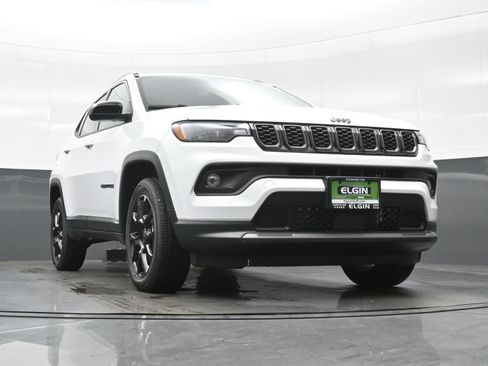 New 2026 Jeep Compass Latitude AWD/4WD image 20