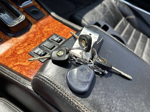 Used 1992 Jaguar XJS V12 Convertible RWD image 26