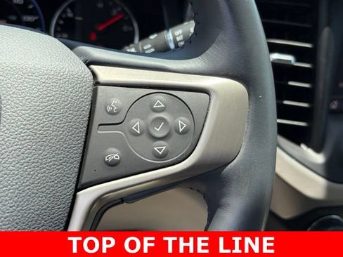 Used 2022 GMC Acadia Denali w/ Denali Ultimate Package FWD image 23