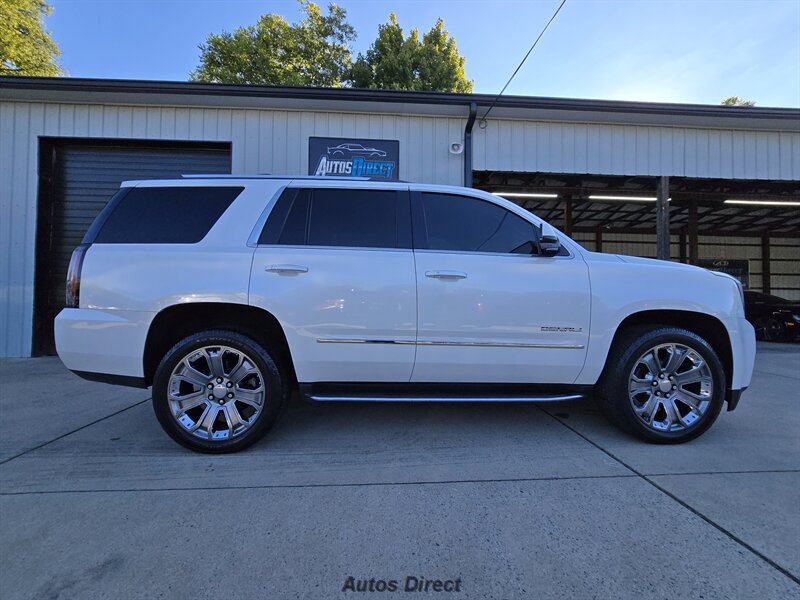 Used 2017 GMC Yukon Denali w/ Open Road Package AWD/4WD image 9
