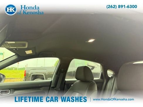 Used 2025 Honda Civic Sport image 6