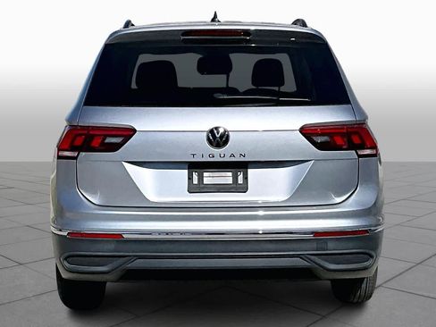 Used 2023 Volkswagen Tiguan S image 5