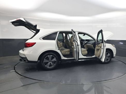 Used 2017 Acura MDX SH-AWD image 39