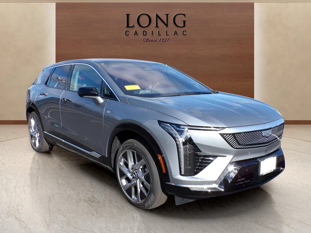 New 2026 Cadillac Optiq Luxury 1 AWD/4WD image 4