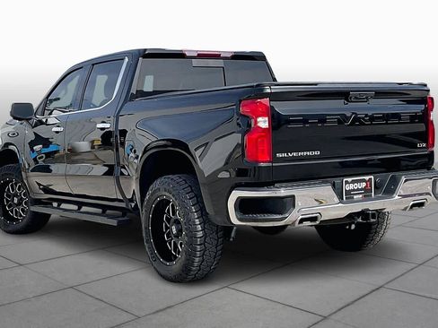 Used 2022 Chevrolet Silverado 1500 LTZ image 12