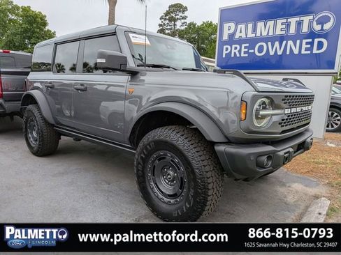 Used 2025 Ford Bronco Badlands AWD/4WD image 2