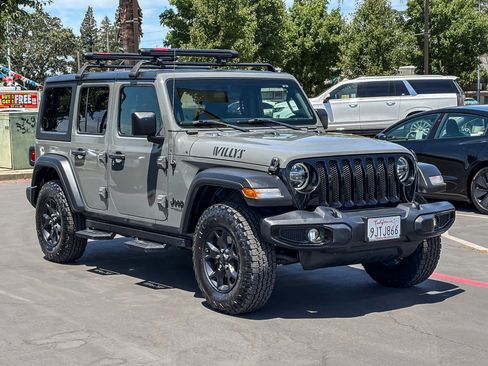 Used 2021 Jeep Wrangler Unlimited Sport AWD/4WD image 5
