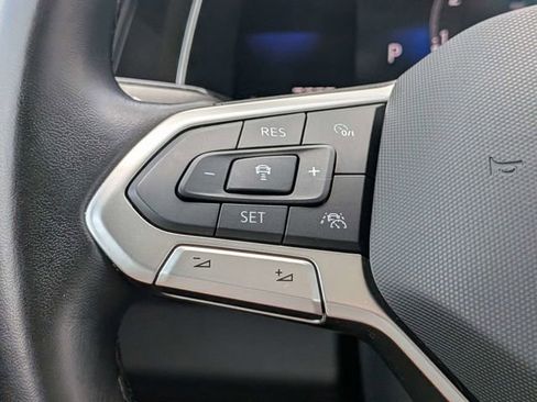 Certified 2023 Volkswagen Jetta SE FWD image 30