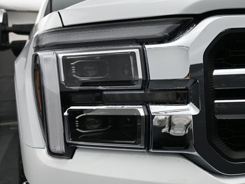 New 2025 Ford F150 Lariat w/ Equipment Group 502A High image 14