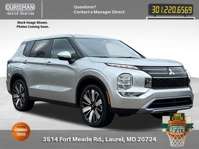 Used 2025 Mitsubishi Outlander SE