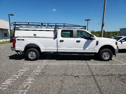 Used 2019 Ford F250 XL w/ Power Equipment Group AWD/4WD image 6