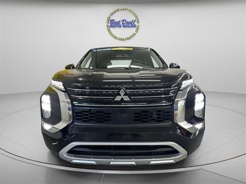 Used 2022 Mitsubishi Outlander SE FWD image 6