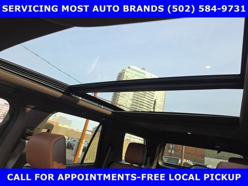 Used 2024 Ford Expedition King Ranch image 31